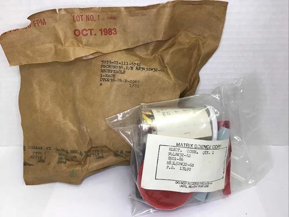 Matrix Plug MS3452W32-6S 5935-01-111-6752 9442W32-6S 8501-86 17492 (m6) - Image 3 of 4