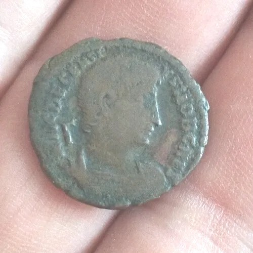 Roman coin MAIORINA DECENCY DECIUS - Picture 1 of 2