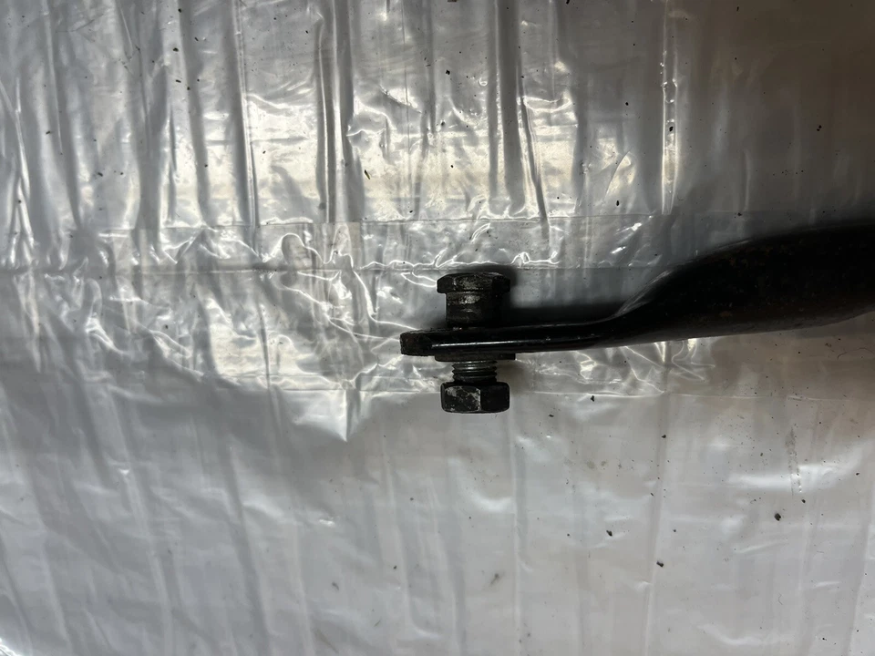 1982 SUZUKI GS550L Brake Stay - Image 2 of 4