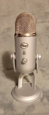 Blue Yeti Professional USB Microphone 988-000103 - Silver