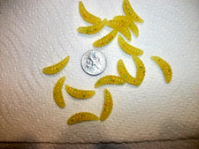200-7/8"-GLOW-crappie panfish-scent-grubs-soft plastic wax worm-jig-maggot-larva