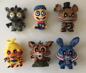 fnaf twisted ones mystery minis