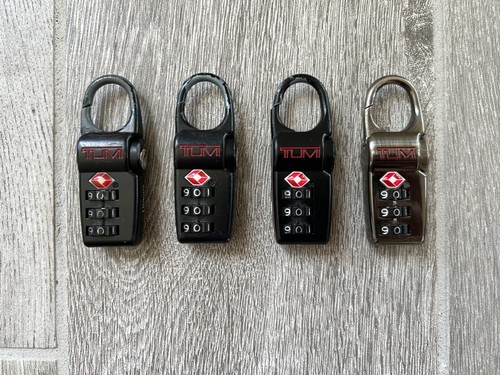 tumi set lock