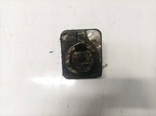 Volkswagen Passat 2003 Oil Filter used, Genuine FR2198958-73