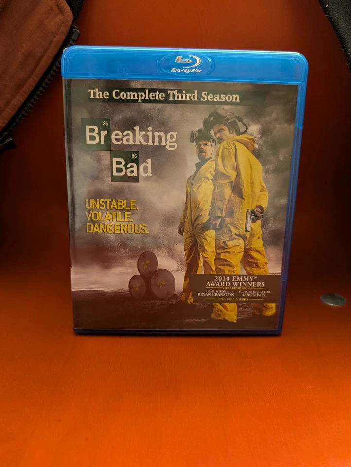 Breaking Bad Blu-ray Seasons 1 2 3 4 Sons of Anarchy 1-3 The League Used 9ct Lot - Image 4 of 4