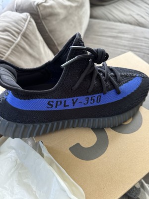 Size 10.5 - adidas Yeezy Boost 350 V2 Low Dazzling Blue