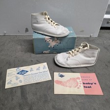 Vtg Wee Walker Super Deluxe Baby Shoes Size 3 White Leather Infant 1960s w Box