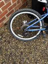 Carrera Luna Junior Mountain Bike 24-inch Wheels