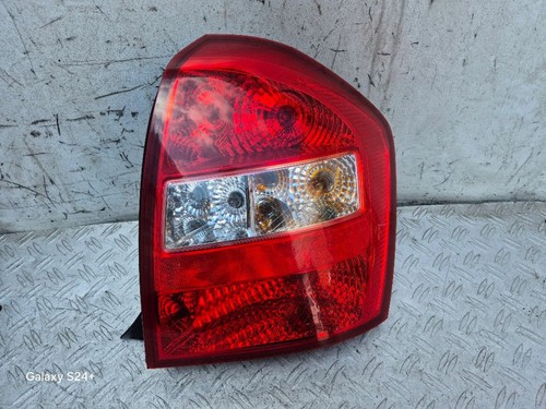 Kia Cerato 2005 Rückleuchte hinten rechts Lampe 924022F2R DLT49413 - Bild 7 von 11