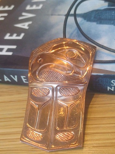 First Nations Majestic Eagle Carving Shield Pendant Artisan Paddy Seaweed Haida - Picture 4 of 14