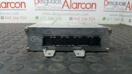 8D0907557C ECU-MOTORSTEUERGERÄT UCE MOTORSTEUERGERÄT / 8D0907557CX / 0261203938