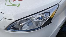 Feu avant (phare) Nissan NV200