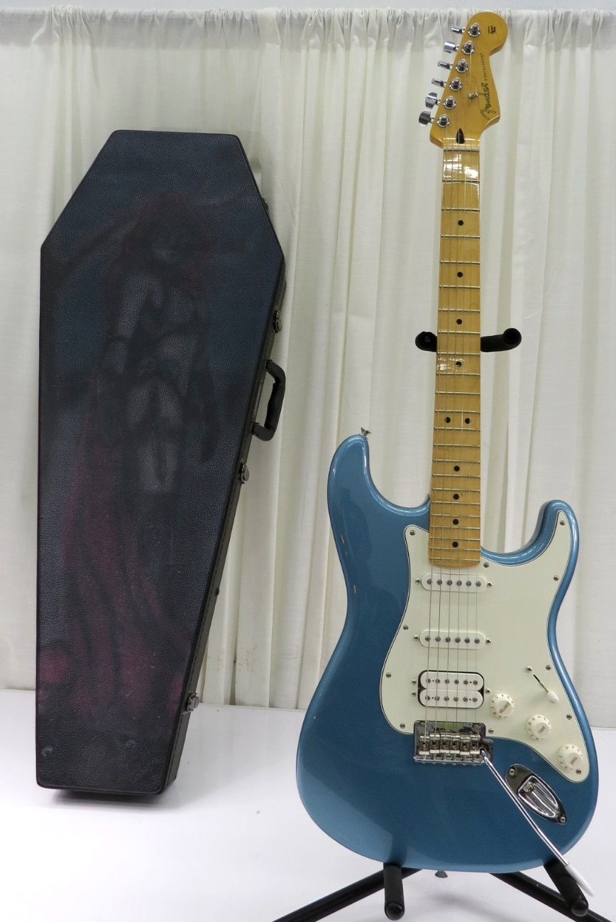 2024 Fender Player Stratocaster HSS Tidepool RH Electric Guitar MIM &Coffin Case