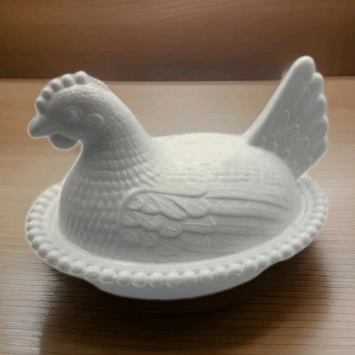 Vintage Indiana Milk Glass Hen on Nest Covered Chicken Candy Dish 7” EUC