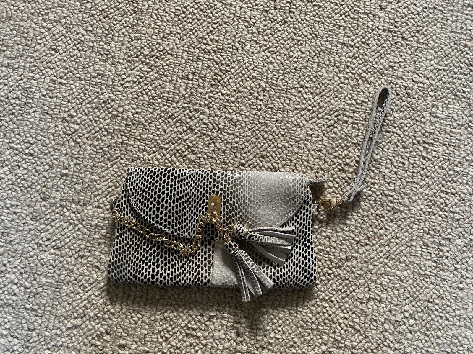Picture 1 of 4