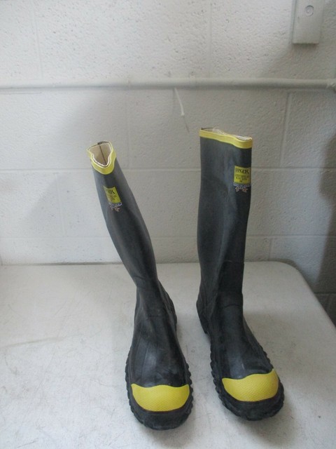 dielectric steel toe boots