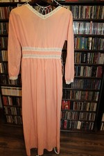 Gossard Artemis Peach long Gown long sly lace trim S Vintage Style 7114 bin307 