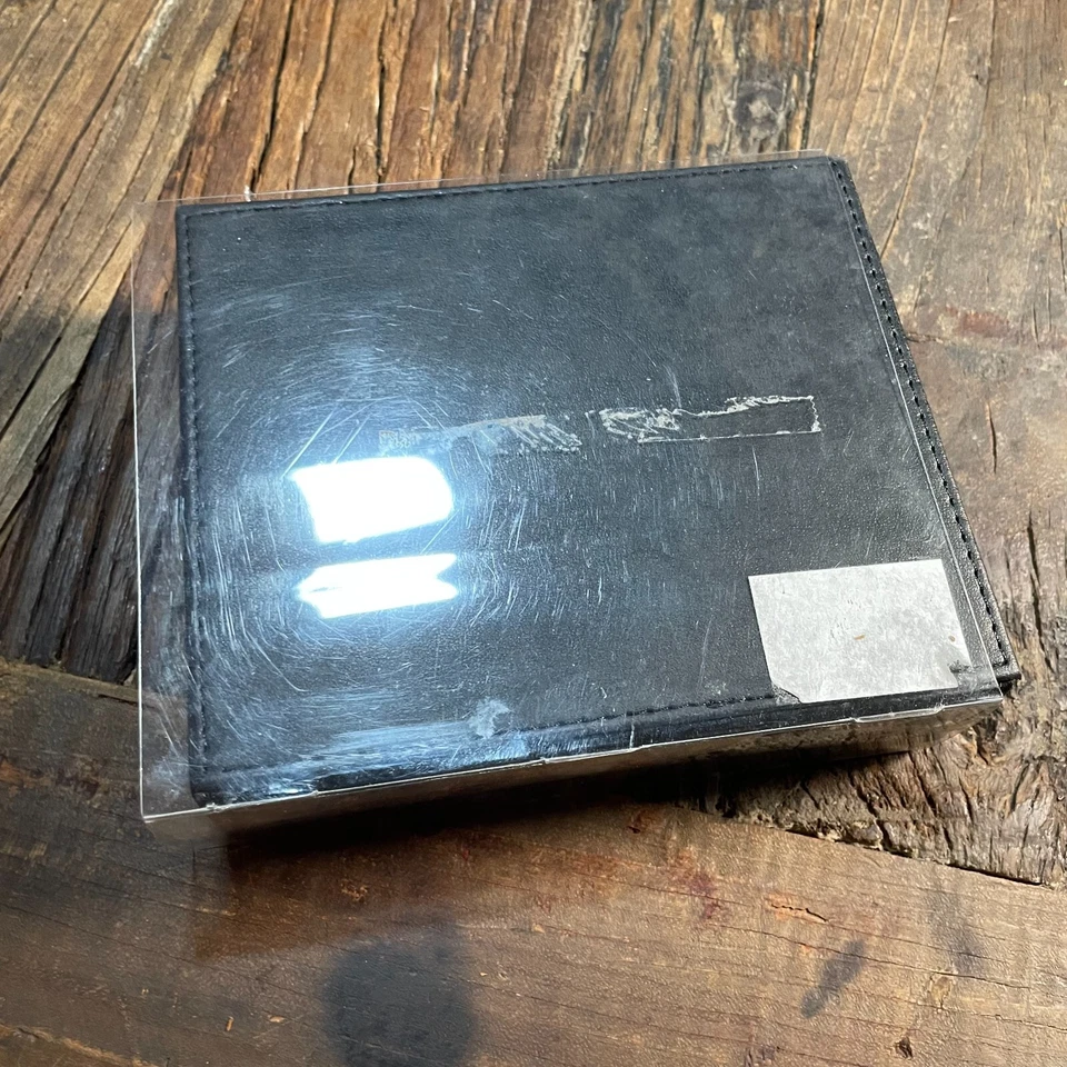 Geoffrey Beene Hombre Monograma J Set de Regalo Pañuelos De Colección Años 80 3 Piezas NUEVO Foto 3 de 4