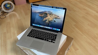 Apple MacBook Pro Retina 15  Mitte 2012 wie neu