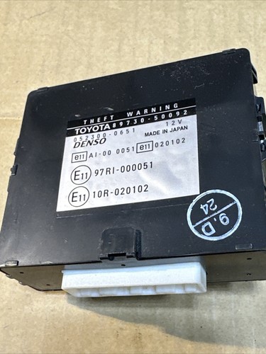 Theft Warning Computer Assembly 2001-2004 Lexus LS430 OEM 89730-50092 - Picture 5 of 7