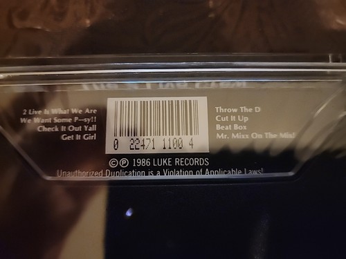 The 2 Live Crew S/T Sealed Graded 8/7.5 Cassette IGS We Are Luke Records 1986 - Picture 9 of 9