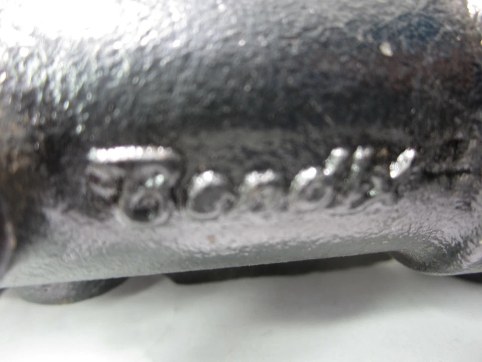 Cilindro maestro eléctrico 67-72 Ford Mustang Mercury Cougar 1 pulgada Bendix 2225751 Foto 4 de 4