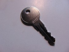 Thule Schl&uuml;ssel N117 N 117 Ersatzschl&uuml;ssel f&uuml;r Hecktr&auml;ger Dachboxen Dachtr&auml;ger