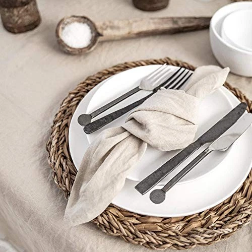 MagicLinen Embroidered Linen Napkin - Thumbnail 2