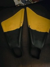CHURCHILL MOREY Vintage Boogie Fin 70s/80s Black/Yellow Size: LARGE
