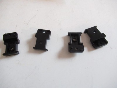 LIONEL 480-10 - COLLECTOR ROLLER SUPPORT BRACKET (4) -NEW  - H30