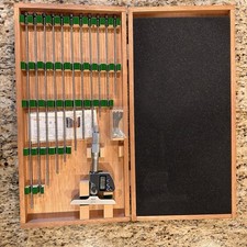 Mitutoyo 329-351-30 Depth Micrometer 0-304mm 4 In Base 12 Rods, Electronic