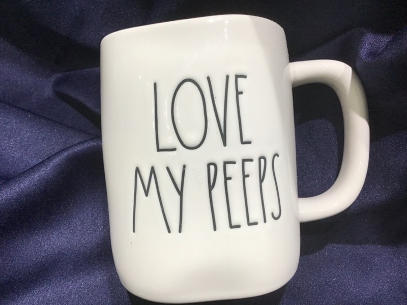 RAE DUNN ‘LOVE MY PEEPS’ JUMBO 18 oz MUG never used! NEW