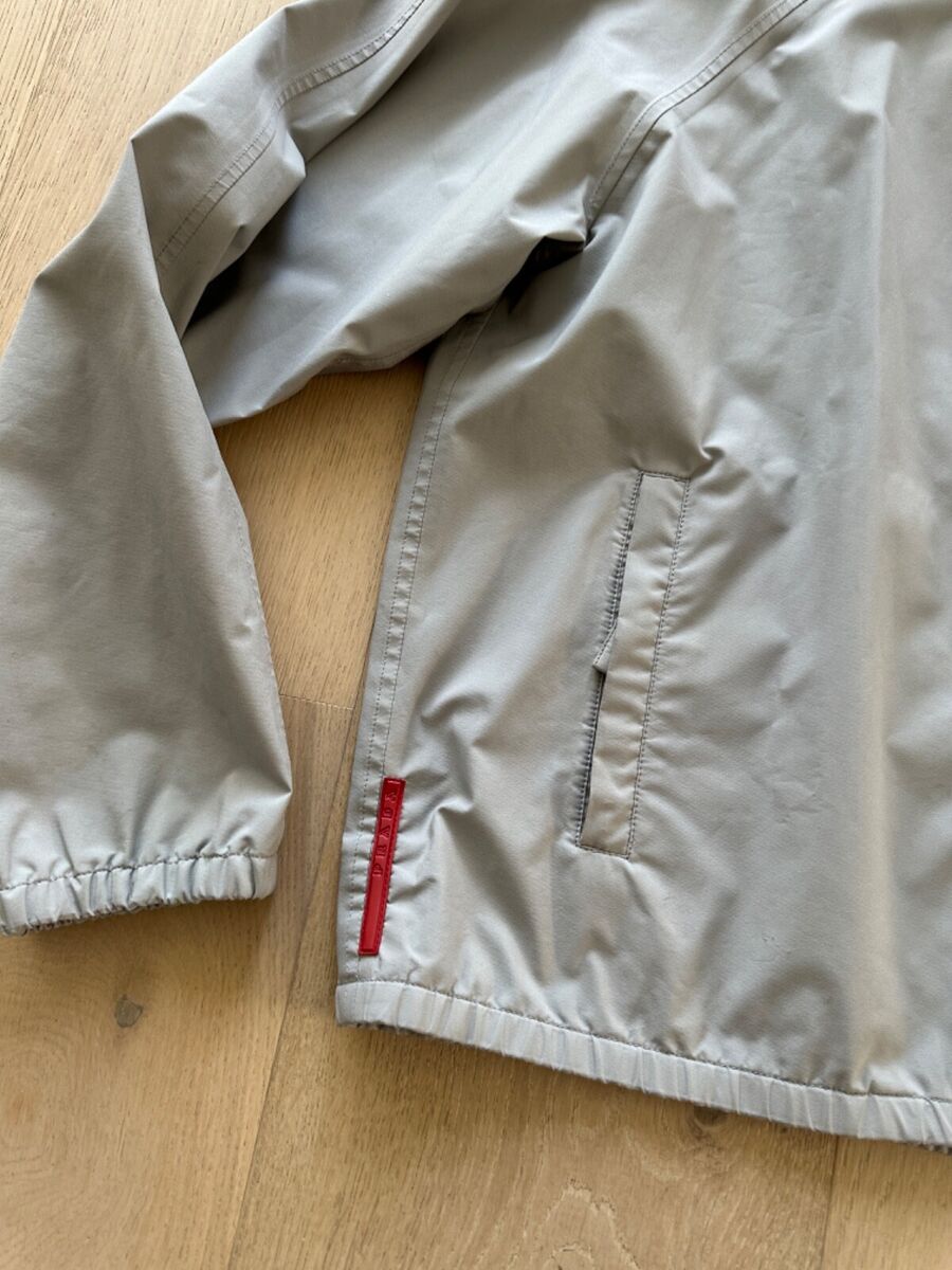 Men's PRADA Gore-Tex Jacket Polyester Size 50 | eBay Men's PRADA Gore-Tex Jacket Polyester Size 50 | eBay