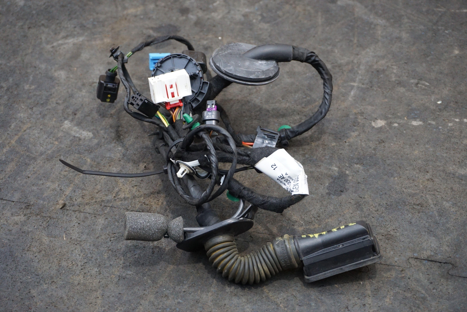 Front Right Door Wire Wiring Harness Assembly OEM 36B971030 Bentley Bentayga