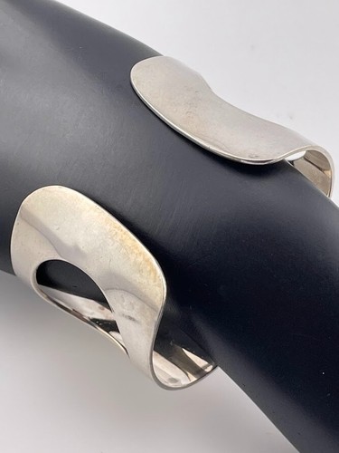 925 STERLING SILVER CIRCLE CUT OUT 42.5MM CUFF BRACELET 6.75" 59.3G MODERN 430 - Picture 3 of 6