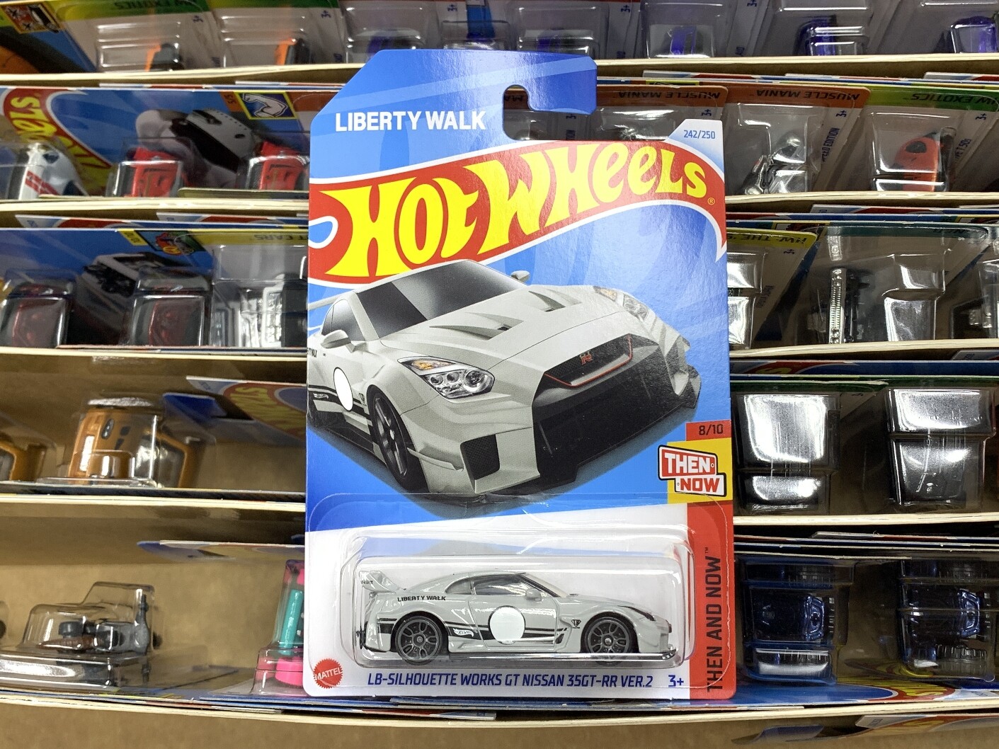 Picture 4 of 18