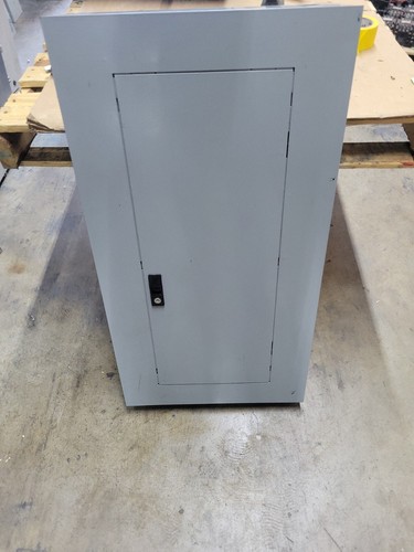 GENERAL ELECTRIC MLO 125 AMP 208Y/120 3PH 4W 30 SP AQF3301MBX