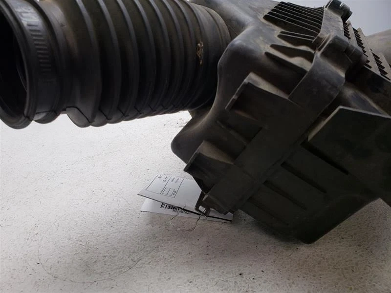 Caja purificadora de aire Acura TL 2004 2005 2006 OEM 17211RDAA00 Foto 4 de 4