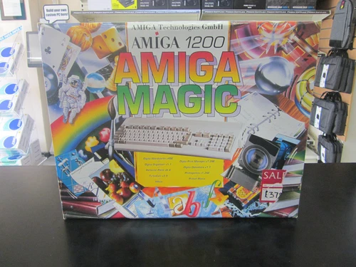 Commodore Amiga A1200 Computer - Amiga Magic Boxed Complete