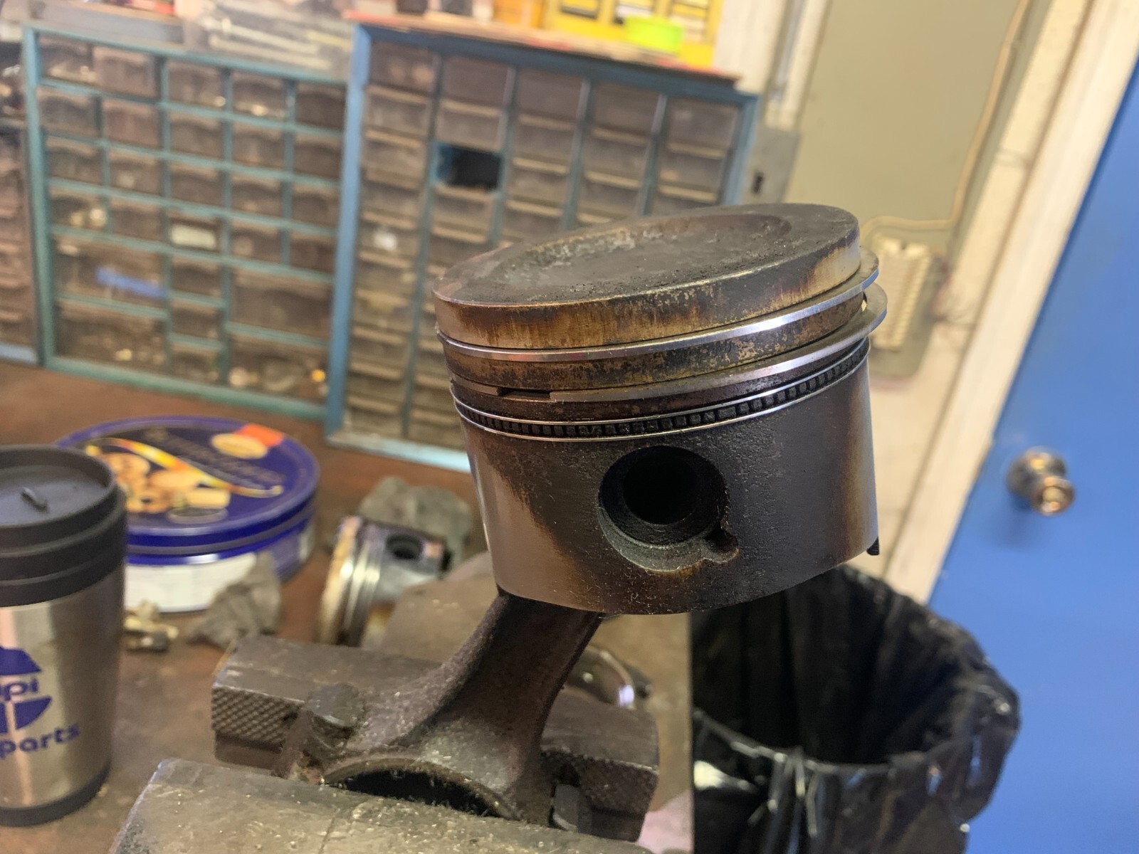 1985 Saab 900 2.0L 16V Turbo Engine Piston and Connecting Rod