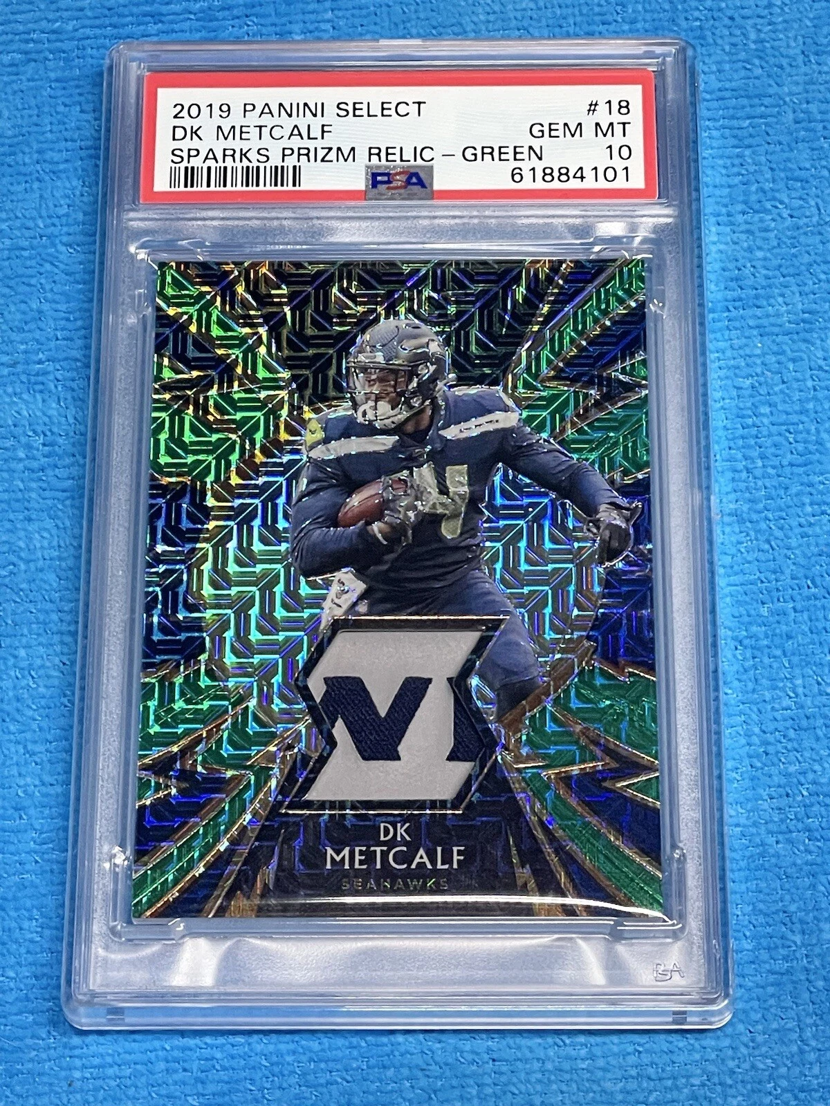 DK Metcalf Panini Select Sparks Prizm Relics #18 Green