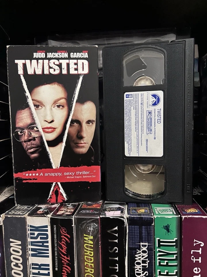 Twisted VHS Tape 2004 Late Release Low Print Thriller Suspense HTF OOP Video R - Image 2 of 4