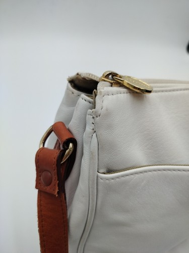 Borsa a tracolla vintage Liz Claiborne bianca marrone tracolla in pelle 11x8x3 (LEGGI) - Foto 4 di 12