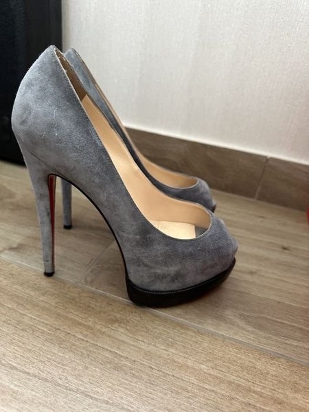 Women Christian Louboutin Heels Leather 36.5