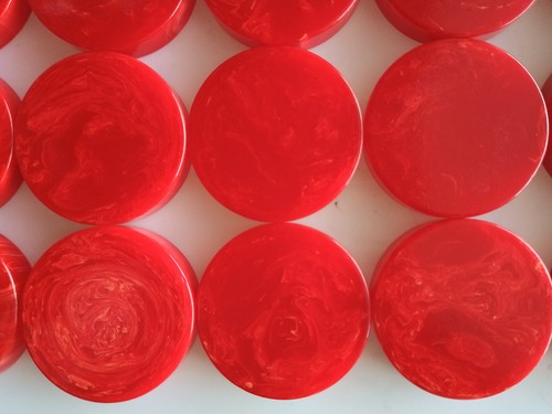 Vintage Bakelite Cardinal Backgammon Set Swirl Marbled Red Butterscotch Chips - Picture 9 of 13