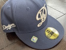 NWT Los Angeles Dodgers Hat New Era Size 7 3/4