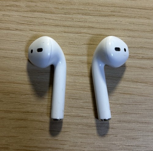 Apple AirPods 2. Generation mit Ladecase - Weiß - Bild 3 von 10