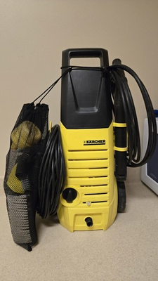 #ad Kärcher electric pressure washer. 1600 PSI of pressure $120.00