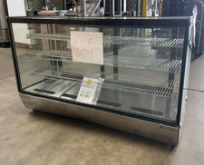 Clearance Refrigerated Countertop Bakery Display 80701L1105 Size 60x22x35
