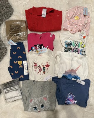 Brand New With Tag 12 Piece 6-8 Years Old Girl Clothes (Gap/Cat & Jack/Carters)